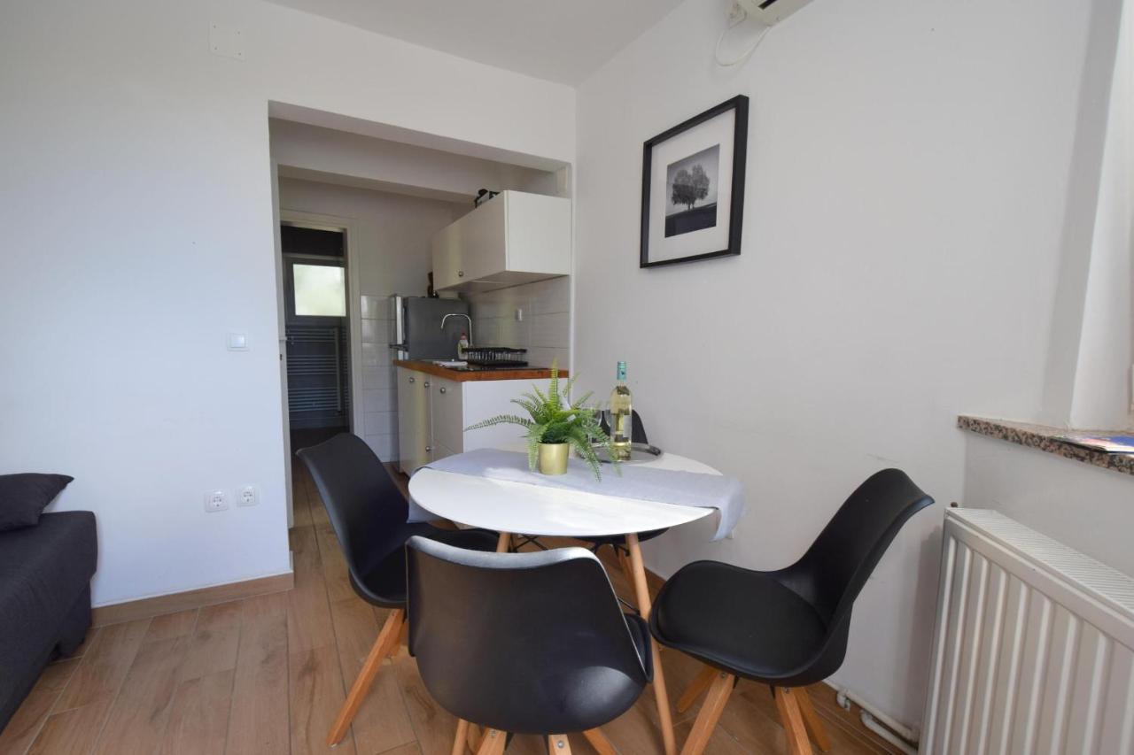 Apartments Julia Čižići Eksteriør billede