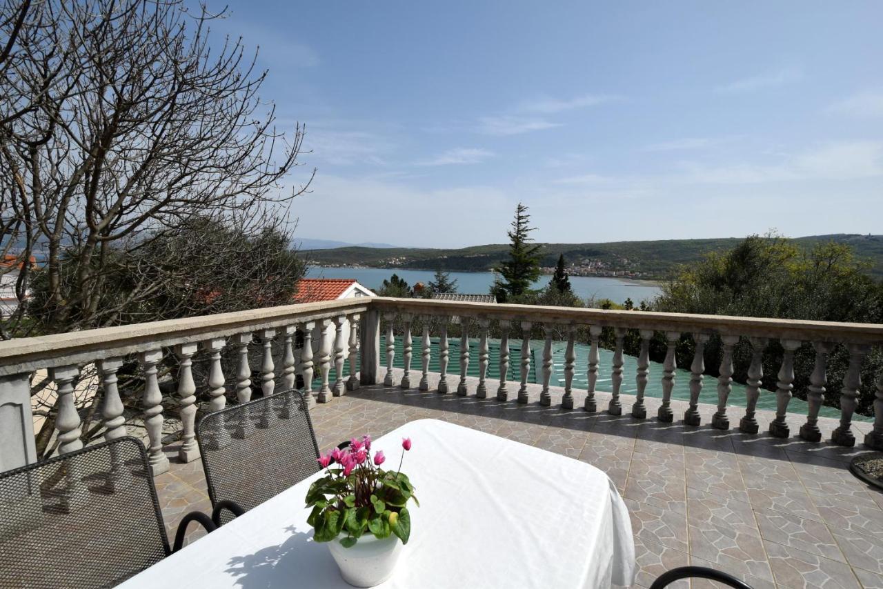 Apartments Julia Čižići Eksteriør billede