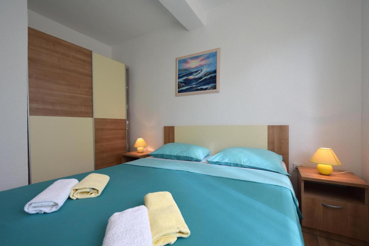Apartments Julia Čižići Eksteriør billede